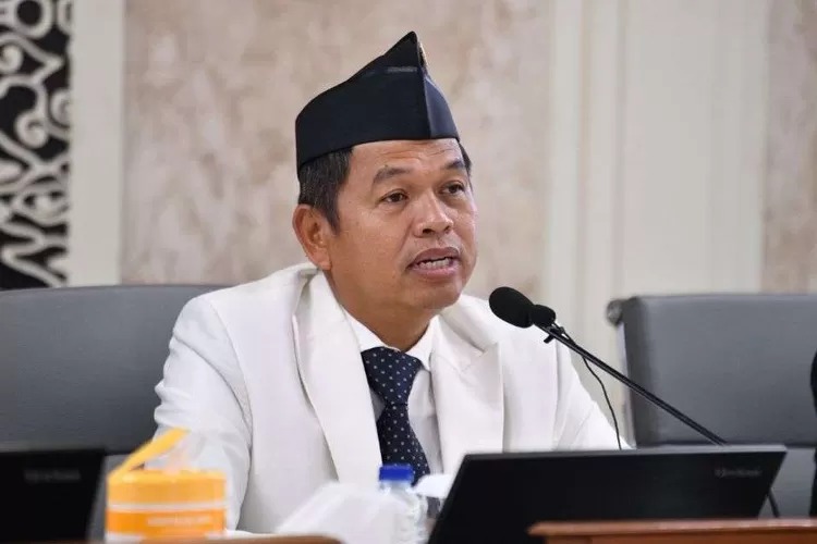 Program donasi harian “Gerakan Rereongan Sapoe Sarebu (Poe Ibu)” yang digagas oleh Gubernur Jawa Barat, Dedi Mulyadi, menuai sorotan publik. (Dok. Pemprov Jabar)